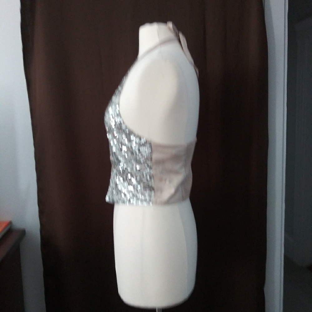 Top - Picture 6 of 6